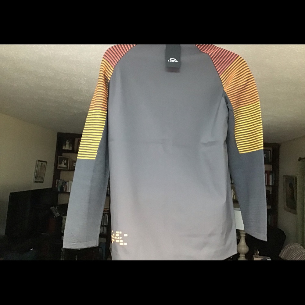 COPY - Oakley Urban Commuter Gradient Jacket Size S